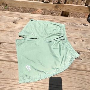Mens Nike Woven shorts Mint